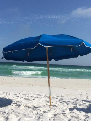 Holiday Surf & Racquet Club 604R